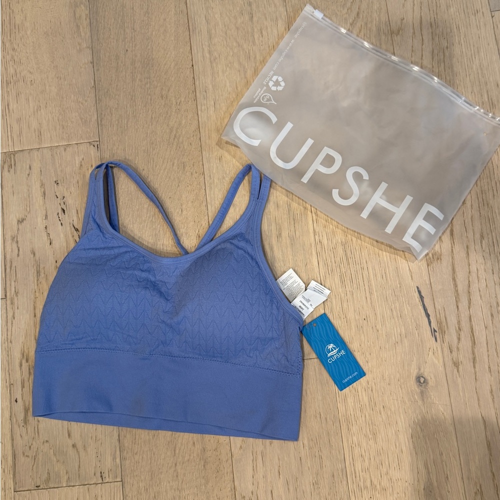 Cupshe Blue Scoop Neck Sports Bra
